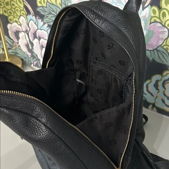 Tory Burch Black Full Size Pebbled Leather Backpack- Excellent! - Picture 9 of 9
